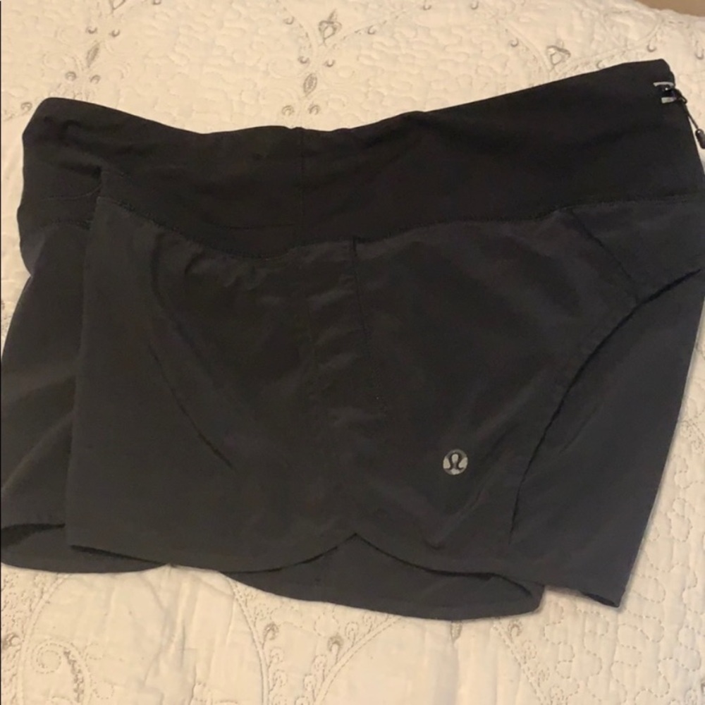 Lulu shorts